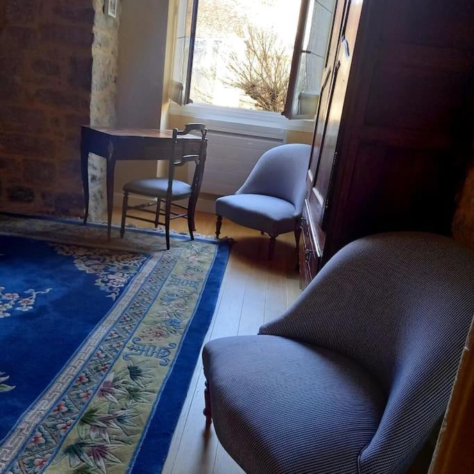 Maison du XVème au cœur du village médiéval Martel Extérieur photo